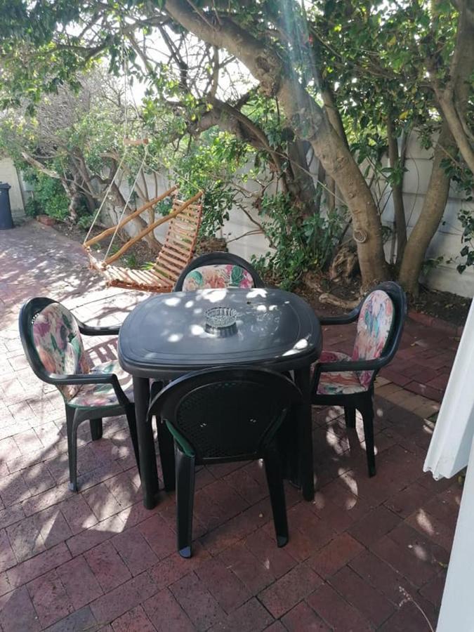 Apartamento Porcupine Walk Simonʼs Town Exterior foto